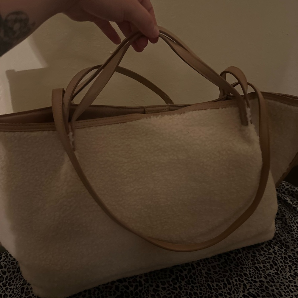 Universal Thread Tote/Weekender Bag NWT
